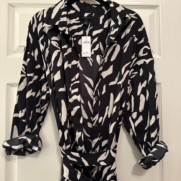 NWT Banana Republic Factory Belted Black and White Maxi Shirt Dress - Picture 2 of 3
